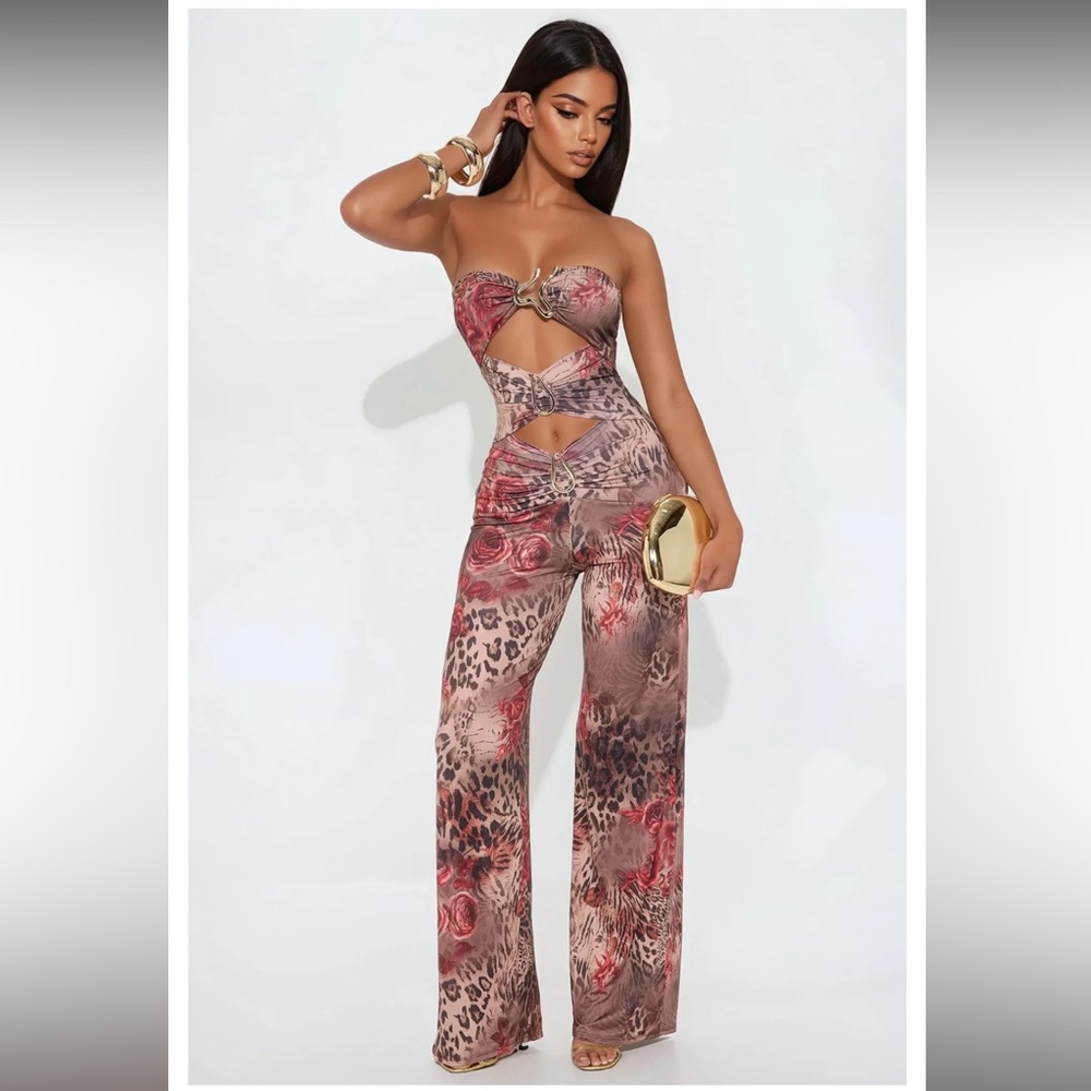 NWT Fashion Nova Jumpsuit